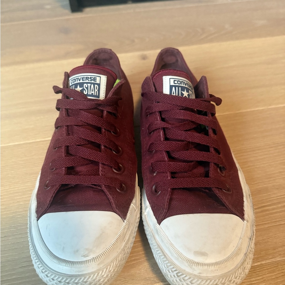 Converse Chuck Taylor II Burgundy Sneakers